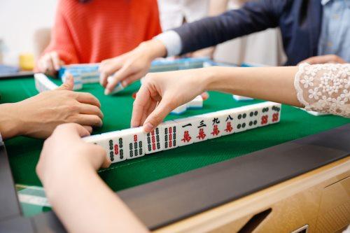 摘要：中国麻将一直以来都是一种非常流行的休闲游戏而正局（Zhengju）即为在麻
